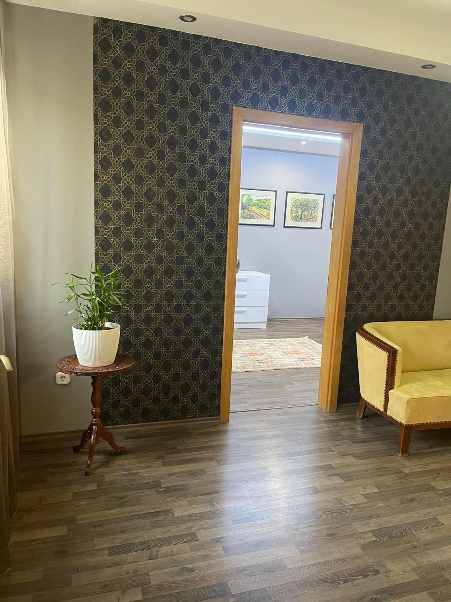 Hotello Apartmanhaz Es Panzio Zalaegerszeg Exteriör bild
