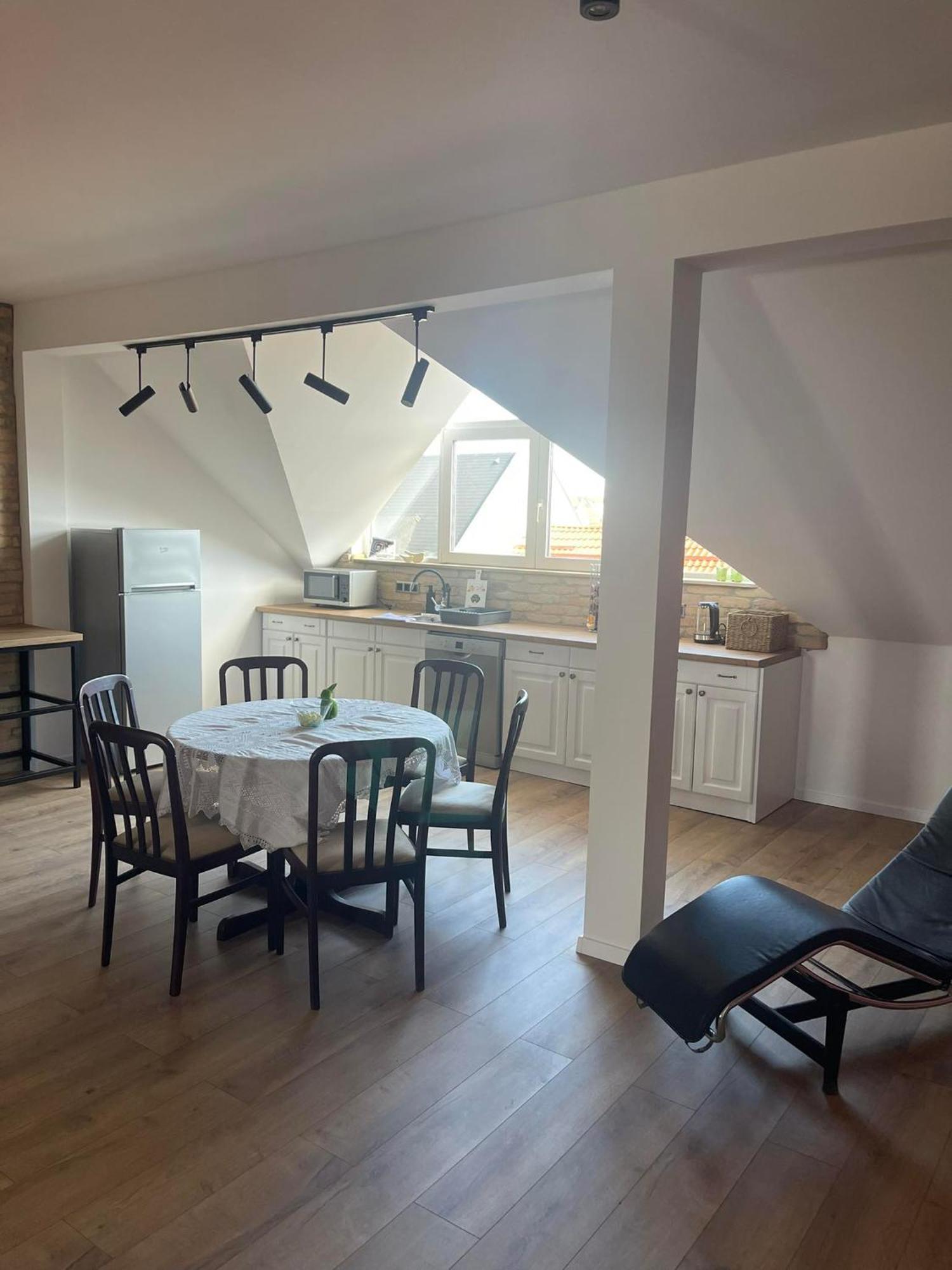 Hotello Apartmanhaz Es Panzio Zalaegerszeg Exteriör bild