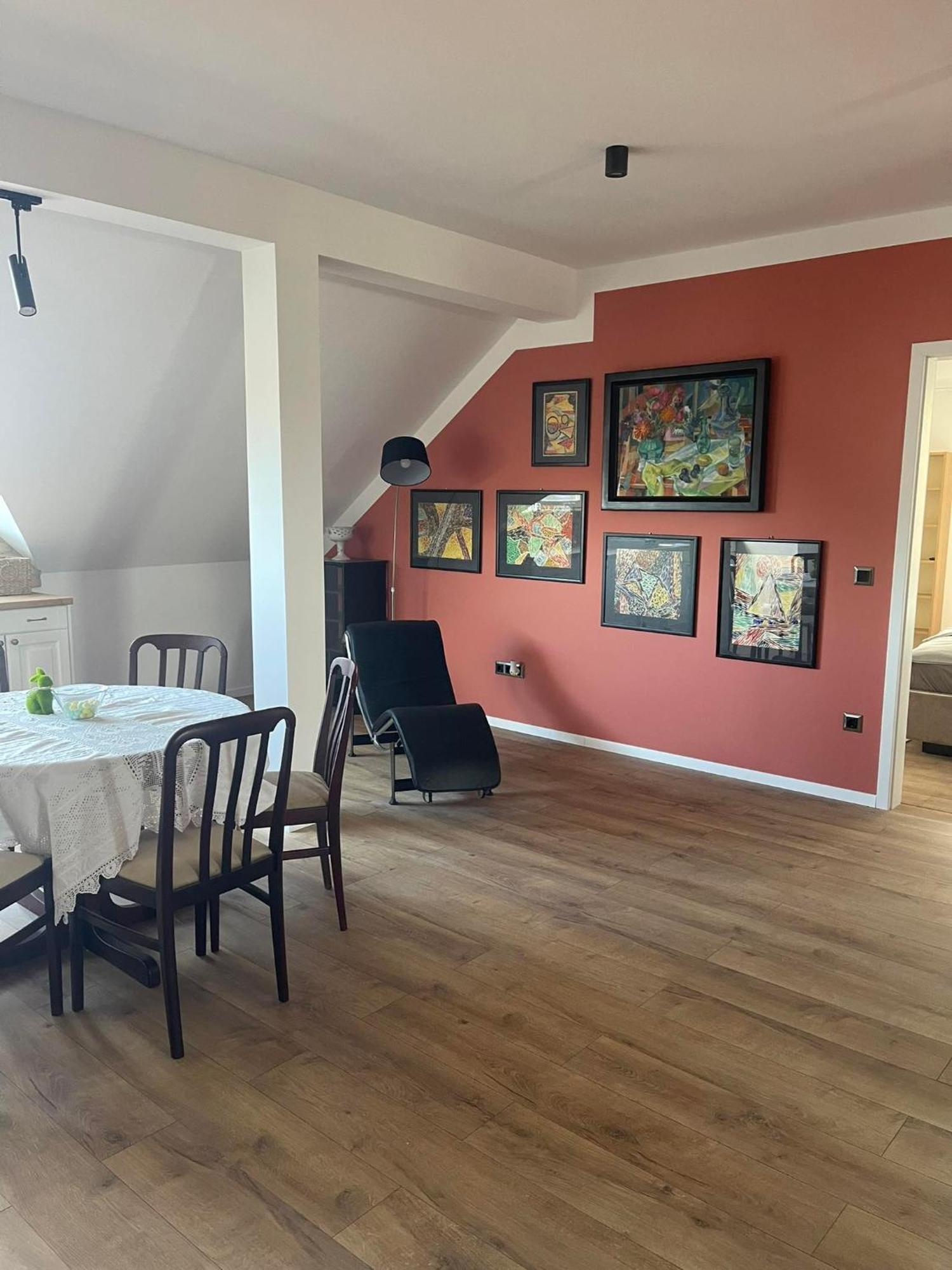 Hotello Apartmanhaz Es Panzio Zalaegerszeg Exteriör bild